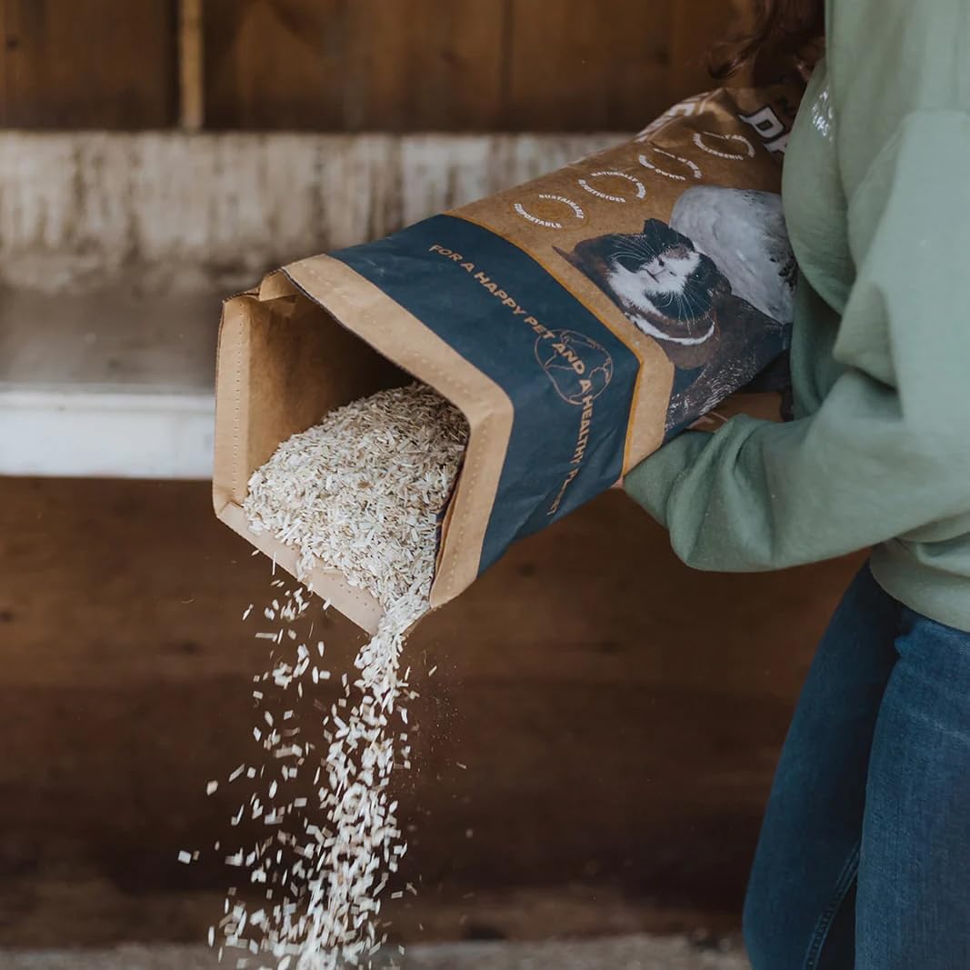 Naturally Grown Hemp Pet Bedding for Chickens, Nesting Boxes, Rabbits, Hamsters, Small Pets, Highly Absorbent, Hypoallergenic, Eco-Friendly, Farmer Owned 33LB