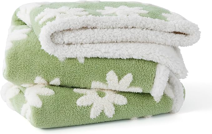 LE SURE Waterproof Blanket for Bed Cute Cozy 3D Jacquard, King(86"x108") | Dog Blankets for Large Dogs, Pet Aesthetic Gift, Warm Soft Sherpa Throw, Reversible Couch Protector, Flower Garden Green - Image 9