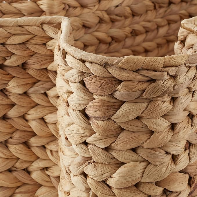 Casafield Dog Bone Shaped Storage Basket - Natural, Large Woven Water Hyacinth Pet Toy Organizer Bin - Image 7