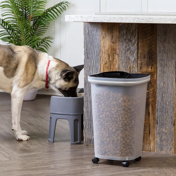 IRIS USA Pet Food Storage Container 25 lbs, Premium 60% Improved Airtight Seal with Air Valve, 2 Cup Scoop, Removable Wheels, Easy to Open - Made in the USA, Black - Image 10