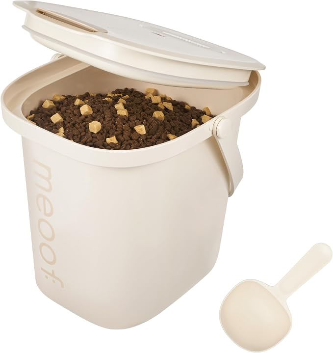 Vacuum Pet Food Storage Airtight Dry Pet Food Bucket 13L/15 lb Dog Food Storage Container for Dogs Cats Small Animals Rechargeable Sealed Storage Bin with Scoop Keep Pet Food Fresher - Image 9