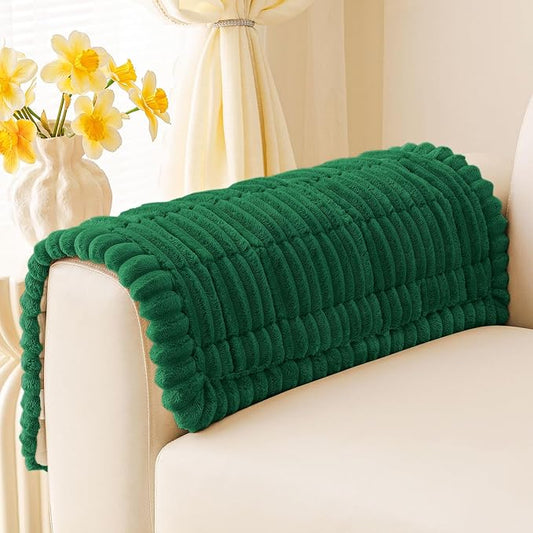 hyha Couch Cover for Dogs, Washable Non Slip Plush Flannel Sofa Protector | Thick Flannel, Silicone Anti-Slip Backing, Pet Hair & Scratch Protection, Fits Sofa & Loveseat (27.6" x 27.6") by hyha
