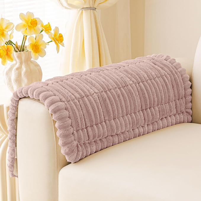 hyha Couch Cover for Dogs, Washable Non Slip Plush Flannel Sofa Protector | Thick Flannel, Silicone Anti-Slip Backing, Pet Hair & Scratch Protection, Fits Sofa & Loveseat (27.6" x 27.6") by hyha
