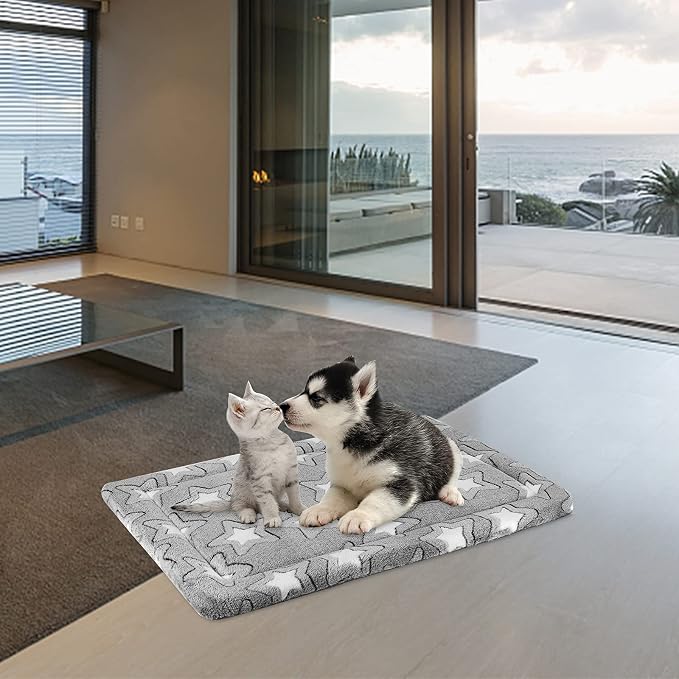 EMPSIGN Dog Crate Pad for 24"x18" Dog Crate, Star Pattern/Grey | Reversible Kennel Mat (Cool & Warm), Machine Washable, Cozy Star Pattern Sleeping Pad, All-Season Pet Bed - Image 4