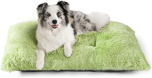 EHEYCIGA Fluffy Dog Crate Bed for Large Dogs, Plush Faux Fur Pad, Green | Calming Anti Anxiety Large Dog Crate Bed, Washable Soft Warm Mat with Non-Slip Bottom by EHEYCIGA
