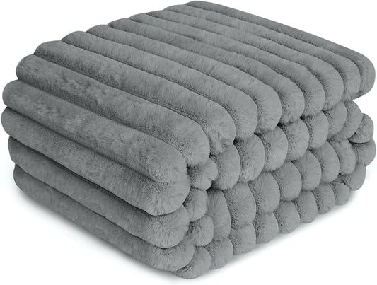 Waterproof Pet Blanket for Large Dogs & Cats - Reversible Calming Plush, Washable Furniture Cover for Couch, Bed, Car Seat, Blocks Leaks, Stains & Pet Fur (Grey, 30"x40") by ZAKAPAWS