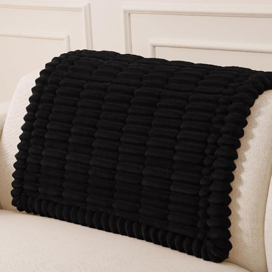 hyha Couch Cover for Dogs, Washable Non Slip Plush Flannel Sofa Protector | Thick Flannel, Silicone Anti-Slip Backing, Pet Hair & Scratch Protection, Fits Sofa & Loveseat (35.4" x 35.4") by hyha