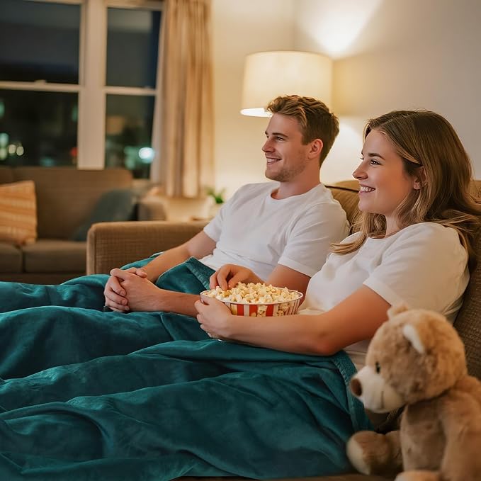 LOOBANI Waterproof Blanket for King Size Bed, Reversible Leakproof 85"x108" | Soft Flannel & Coral Fleece Bed Blanket, Water Resistant for Couch Sofa Cover, Movie Nights, Camping, Pet-Friendly, Green - Image 6