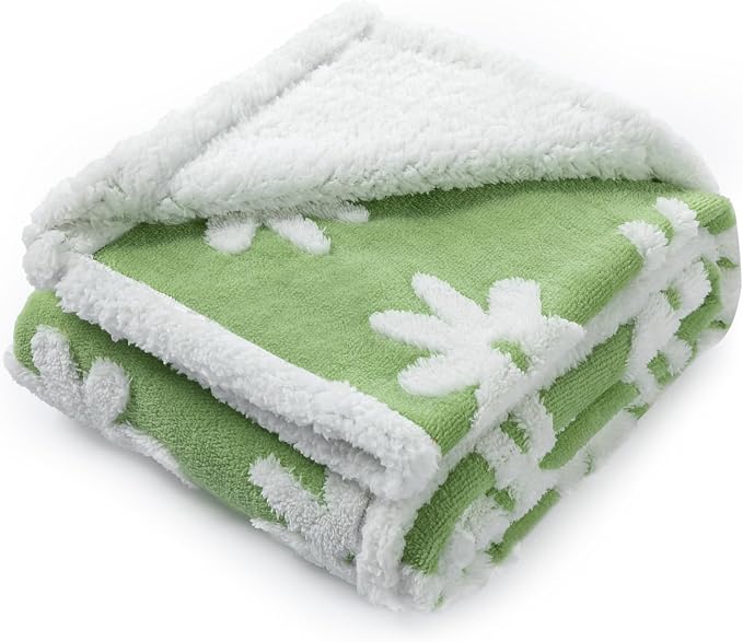 Waterproof Pet Blanket,Dog Bed Covers Couch Sofa Stylish Jacquard Pets Throw Blankets for Puppy Cats Washable Reversible Furniture Protection Covers (Green Flower,XL) by Unknown
