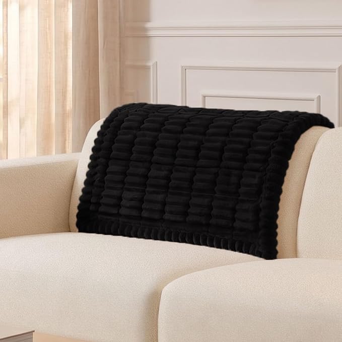 Smiry Couch Cover for Dogs, Non Slip Washable Sofa Protector for Pets | Soft Furniture Cover for Leather & Fabric Couches, Cozy Protect Against Fur, Dirt & Messes, Pet Friendly, 35.4"x35.4" by Smiry