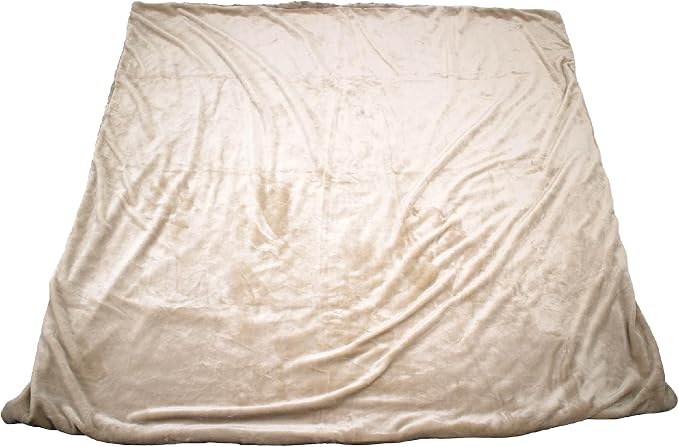 Petique The Velvet Blanky Pet Blanket, Super Soft Cat and Dog Blanket, Double Sided Plush Polyester, Cute Paw Print Design, Reversible, Machine Washable, Large Fleece Kitten and Puppy Blanket - Image 3