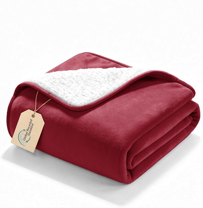 gogobunny Waterproof Bed Blanket, Reversible Sherpa Fleece Throw Blanket for Dog Puppy Cat, Furniture Cover Protects Bed Couch Sofa from Liquid Pee and Pet Fur (Romantic Red, 25x35 inches) by gogobunny