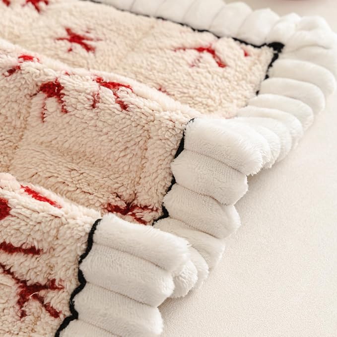 Plush Sofa Cover, Pet Couch Covers for Recliner&Chair, Sofa Covers for Pets Washable, Non-slip Christmas Couch Cover for Dogs, Dog Couch Protector for Christams(1PC, Beige White, 27.6"×27.6") - Image 3