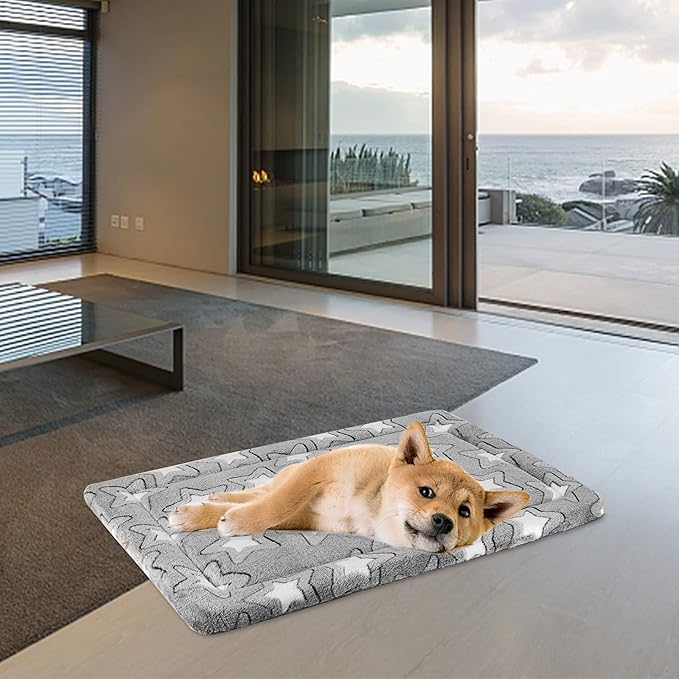 EMPSIGN Dog Crate Pad for 30"x20" Dog Crate, Star Pattern/Grey | Reversible Kennel Mat (Cool & Warm), Machine Washable, Cozy Star Pattern Sleeping Pad, All-Season Pet Bed - Image 4