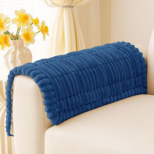 hyha Couch Cover for Dogs, Washable Non Slip Plush Flannel Sofa Protector | Thick Flannel, Silicone Anti-Slip Backing, Pet Hair & Scratch Protection, Fits Sofa & Loveseat (27.6" x 27.6") by hyha