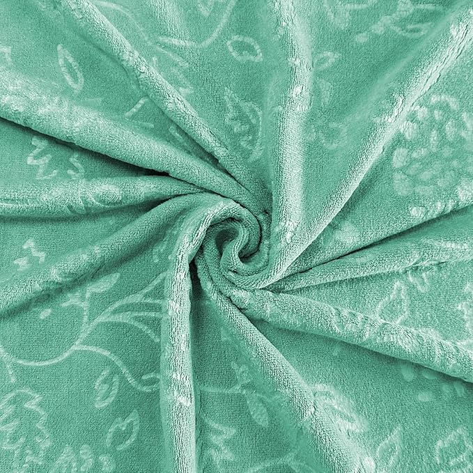 JML Microfiber Bath Towels Set, 2 Pack, 30" x 60", Green-Floral Embossed | Oversized, Soft, Absorbent, Fast Drying for Shower Sauna Yoga Swimming Sport Fitness Gym Pool - Image 4