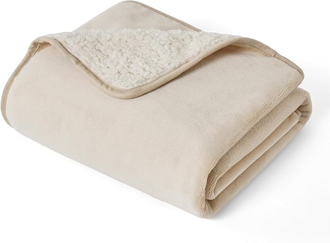 Bedsure Waterproof Dog Blankets for Small Dogs Soft Cat Blanket Warm,25X35 | Washable Plush Sherpa Fleece Puppy Blanket for Couch Protector, Reversible Cozy Calming Throw for Pet Indoor,Cream by Unknown