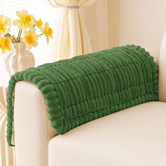 hyha Couch Cover for Dogs, Washable Non Slip Plush Flannel Sofa Protector | Thick Flannel, Silicone Anti-Slip Backing, Pet Hair & Scratch Protection, Fits Sofa & Loveseat (2 Pack 20" x 24") by hyha