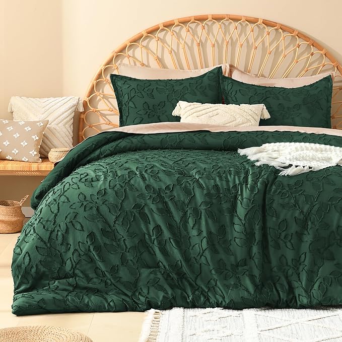 Litanika King Size Comforter Set Emerald Green, 3 Piece Dark Green Boho Tufted Bedding, Forest Green Fluffy Farmhouse Bed Set for All Season with 2 Leaf Pattern Pillowcases（104x90In） by Litanika