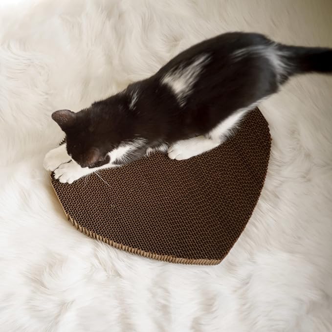 Heart Cat Scratcher by Americat Company - Image 3