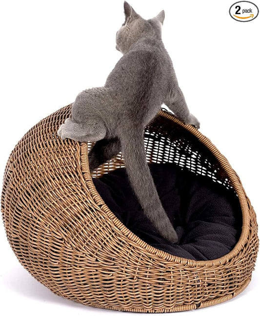 D+GARDEN Wicker Cat Bed Dome for Medium Indoor Cats - a Covered Cat Hideaway Hut of Faux Rattan Houses Pets in Dome Basket, Washable by D%2BGARDEN