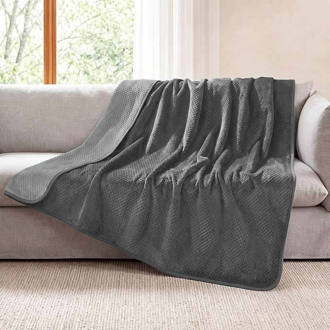 Luciphia Waterproof Blanket for Large Dog Ultra-Soft & Calming Pet Throw Reversible Warm Fleece Durable Furniture Crate Couch Bed Cover Protector Machine Washable Leakproof Grey L (65''x57'') by luciphia