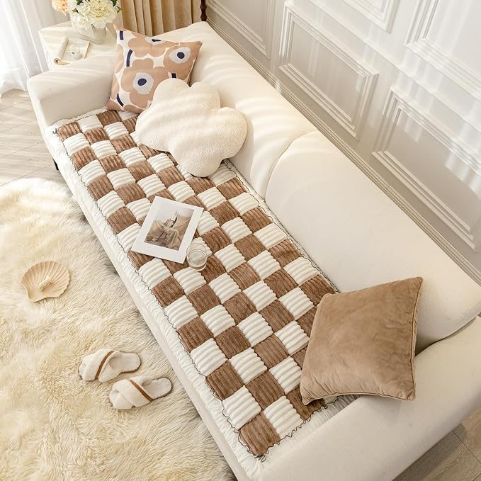 Dog Couch Cover Protector, Quilted Washable Non-Slip Sofa Mat for Pets | Cotton fabric, quilted checkerboard, PP cotton filling, non-slip backing, machine washable, for sofa, window seat and floor - Image 5