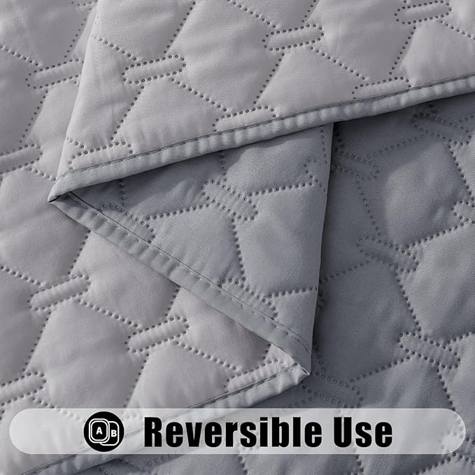 Smiry Waterproof Dog Bed Cover Blanket, Reversible Pet Blanket | Soft Reversible, Washable Leakproof Cats Dogs Couch Cover for Sofa, Couch, Furniture (68x82 Inch) - Image 3