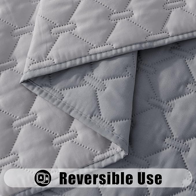 Smiry Waterproof Dog Bed Cover Blanket, Reversible Pet Blanket | Soft Reversible, Washable Leakproof Cats Dogs Couch Cover for Sofa, Couch, Furniture (52x82 Inch) - Image 3