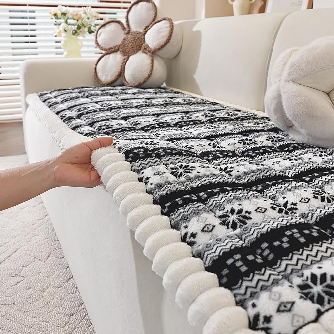 Plush Warm Sofa Cover, Pet Couch Cover for 2-3 Seater Sofas, Sofa Covers for Pet Washable, Non-Slip Christmas Couch Covers for Pets, Dog Couch Protectors for Christams(1PC,Black,27.6"×70.9") by PJLZJFBY
