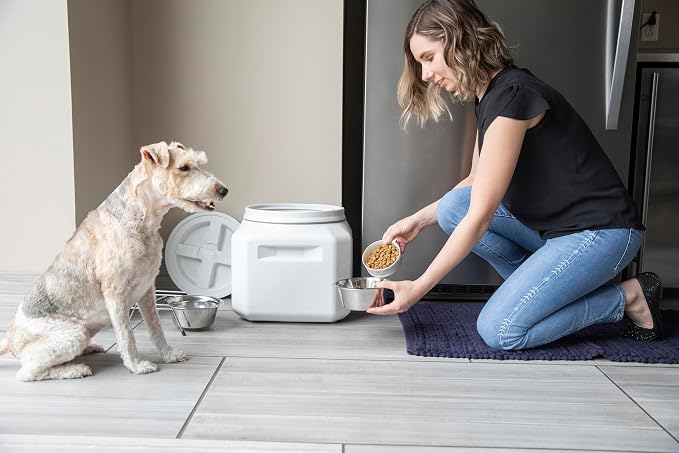 Vittles Vault Traditional Pet Food Storage Container For Dog Kibbles/Bird Seed/Oatmeal/Rice/Flour/Cereal, BPA Free Plastic, Sealed Airtight For Cat Food, Up To 30 lb, Made in USA, With Scoop, Gray - Image 10