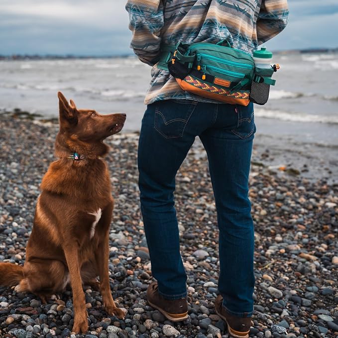 Wilderdog Mega Hip Pack with 3-Liter Capacity, Two Mesh Water Bottle Pockets, Interior Key Loops, Adjustable Straps, and Poop Bag Dispenser (Evergreen) - Image 8