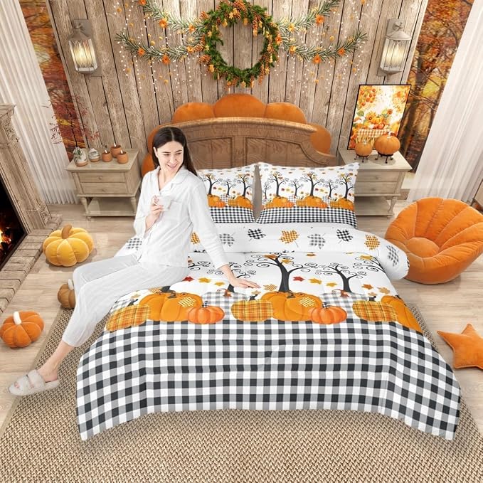 Fall Pumpkin Harvest Comforter Set Queen Size,Kids Adults Bedroom/Country Cottage Decor,Black White Plaid Bedding Set,Maple Autumn Leaves Down Comforter,Rustic Bright Duvet Insert,3pcs,2 Pillowcases by Homewish