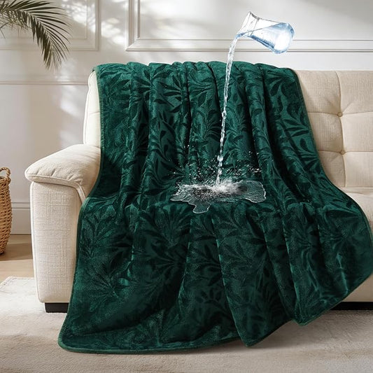 LOOBANI Waterproof Blanket for Couch: Soft Flannel Waterproof Dog Blanket with a Storage Bag, Stain & Leak Proof Pet Blanket, Reusable Furniture Protector for Pets Messes, 50" x 60" by LOOBANI