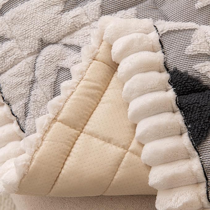 STACYPIK Warm Thickened Pet Friendly Couch Cover for Dogs, Plush Dark Gray Sofa Cover for 2 Cushion Couch Washable Fluffy Loveseat Covers Sofa Slipcovers Jacquard Couch Protector Bed Mat-27.6X59.1IN - Image 6