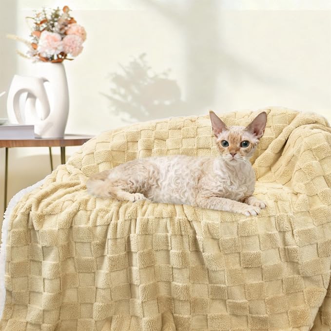 Luciphia Waterproof Dog Blanket, Reversible Fleece & Sherpa, Couch Cover | Soft plush fluffy, washable, puppy, cat, dog bed, crate, car seat, sofa, throw, furniture protector,Yellow,X-Large（85" x 57"） - Image 6