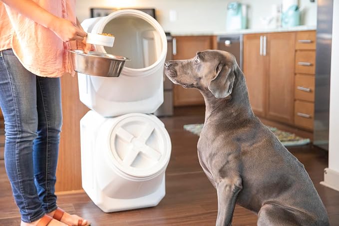 Vittles Vault Traditional Pet Food Storage Container For Dog Kibbles/Bird Seed/Oatmeal/Rice/Flour/Cereal, BPA Free Plastic, Sealed Airtight For Cat Food, Up To 60 lb, Made in USA, With Scoop, Gray - Image 16