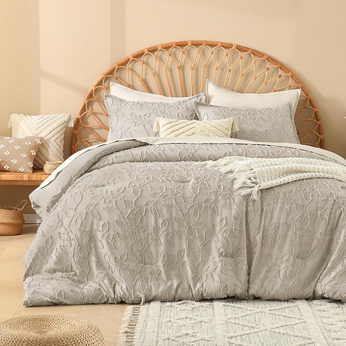 Litanika Super King Plus Comforter Set Oatmeal, 3 Piece Boho Tufted Bedding, Fluffy Farmhouse Bed Set for All Season with 2 Leaf Pattern Pillowcases（128x120In） by Litanika