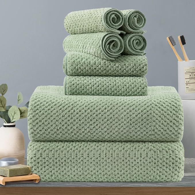 8-Piece Green Bath Towels Set,2 Oversized Large Bath Towels Sheet,2 Hand Towels and 4 Washcloths - 600 GSM Soft Luxury Towel Set,Highly Absorbent Quick Dry Towel Collection for Bathroom,Hotel and Spa by Hailea