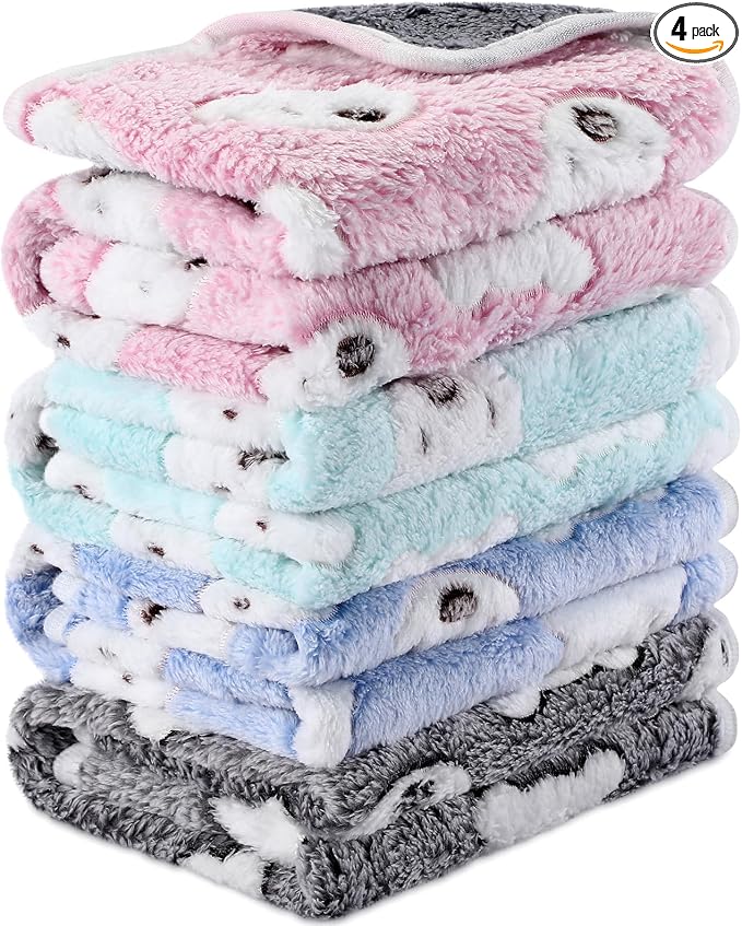 Reginary 4 Pcs Waterproof Guinea Pig Blankets Washable Small Animal Fleece Bedding Absorbent Guinea Pig Cage Liners Reusable Training Pee Pad Pet Sleep Mat for Hamster(Bear Pattern,24 x 16 Inch) by Reginary