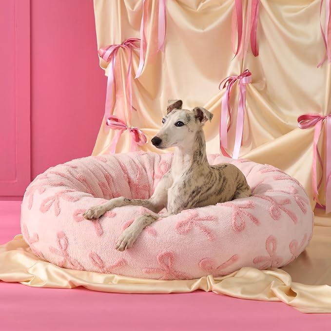 LE SURE Shown on TV Donut Large Dog Beds - Round Cat Beds Indoor Anti-Anxiety Calming Gift for Pets, Washable Home Decor Cute Beds with Jacquard Shaggy Plush & Anti Slip Bottom, 36 Inch, Pink Taffy by Lesure