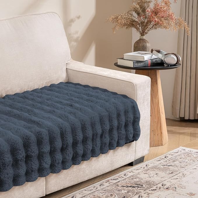 Dogs/Cats Bed Mats, Dog Pad Washable Removable Couch Cover with Anti-Slip Back, Plush Long Fur Mat, Perfect for Small, Medium and Large Dogs.(Noble Gray-Bubble, 30"x53") by SNUGGLESINTO