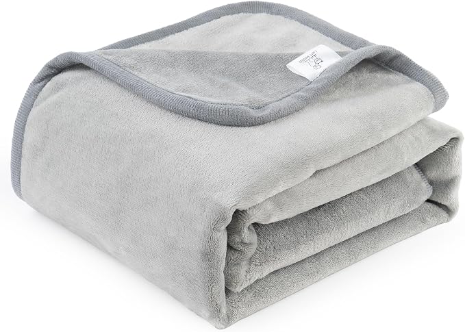 Waterproof Pet Blanket for Small Dogs and Cats | Reversible Flannel Fleece Throw Blanket for Sofa Couch Puppy Leakproof, Washable Furniture Protector 30"x40",Light Grey - Image 2