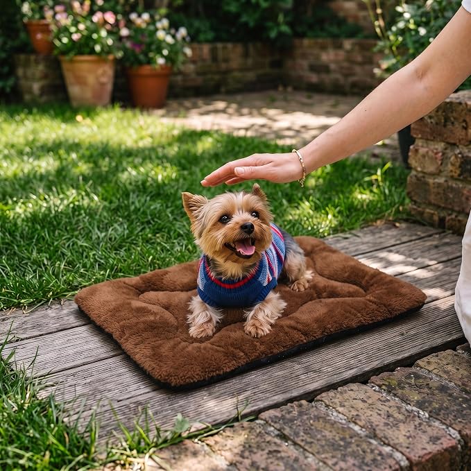 Dog Bed 22" for Metal Crate Pad, Washable Kennel Mat for Small Puppy & Cats | Soft faux rabbit fur, non-slip,machine wash/dry, plush cushioning, for crates, floors & travel, multiple sizes for all breeds - Image 8