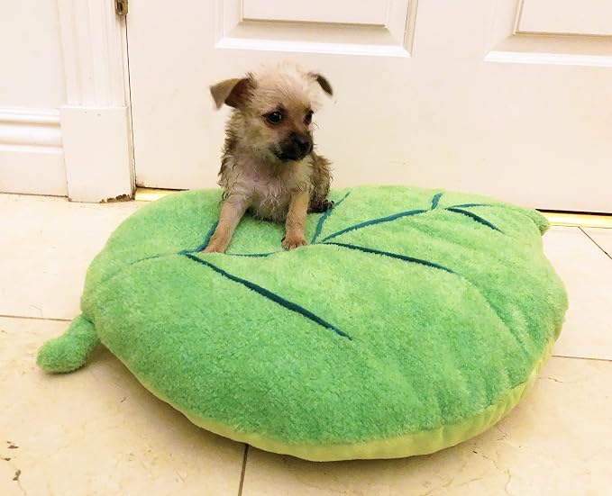TONBO Soft Plush Extra Small Cute and Cozy Leaf Dog Cat Bed, Washer and Dryer Friendly (Leaf) - Image 4