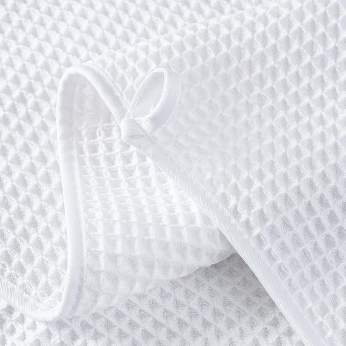 Microfiber Waffle Bath Towels, 4 Pieces, Soft, Absorbent, Fast Drying, Lint Free 430 GSM (27''x55''/68.58 cm x139.7 cm) - Image 3