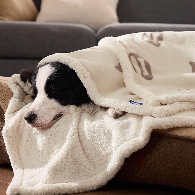 Bedsure Waterproof Blanket for Bed - Twin Size 60"x80", Beige | Soft Print Sherpa Fleece Pet Cat Dog Blankets for Large Dogs Couch Protection, Soft Plush Reversible Furniture Protector - Image 8