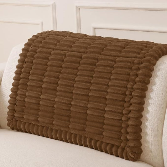 hyha Couch Cover for Dogs, Washable Non Slip Plush Flannel Sofa Protector | Thick Flannel, Silicone Anti-Slip Backing, Pet Hair & Scratch Protection, Fits Sofa & Loveseat (35.4" x 35.4") by hyha
