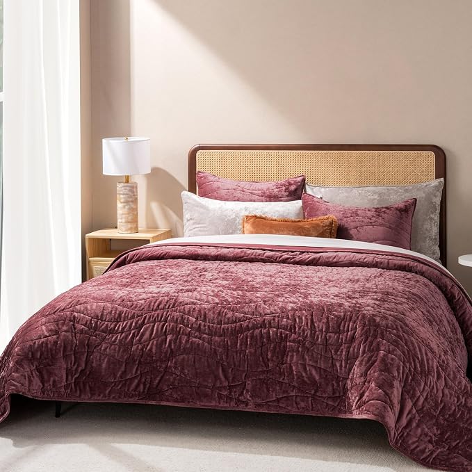 EverGrace Luxury Wave Crushed Velvet Quilt Set, King Size, Burgundy | Luxurious Soft, Lightweight Velvet Comforter, Cozy Plush Oversized Bedspread Coverlet for All Season, with 2 Shams by EverGrace