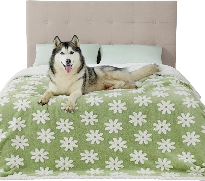 LE SURE Waterproof Blanket for Bed Cute Cozy 3D Jacquard, King（86"x108"） | Dog Blankets for Large Dogs, Pet Aesthetic Gift, Warm Soft Sherpa Throw, Reversible Couch Protector, Flower Garden Green by Lesure